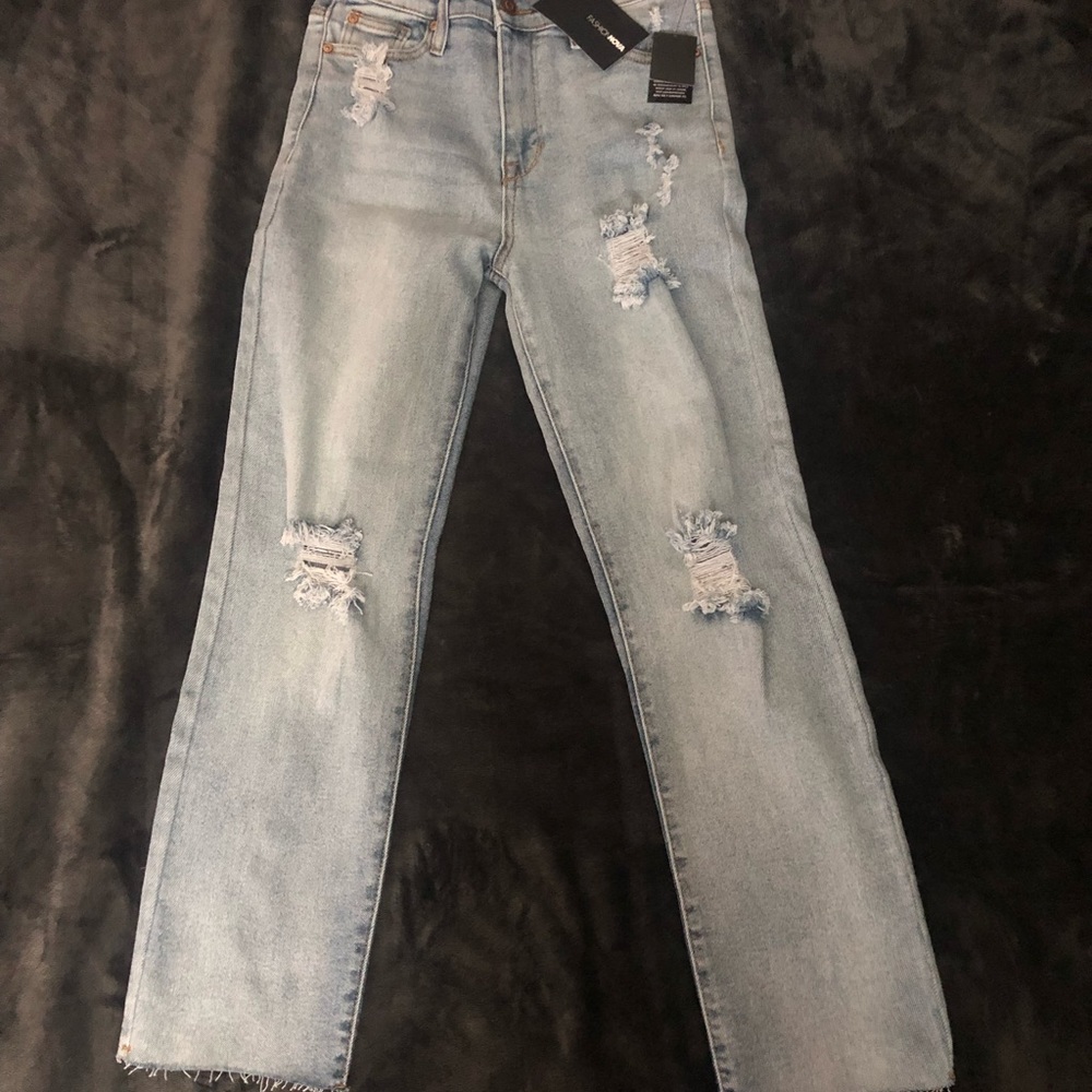 Distressed Mom Jeans - Picture 7 of 9